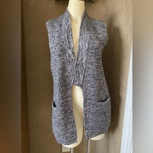 Banana Republic Gray Sleeveless Sweater Vest Cardigan Sz S